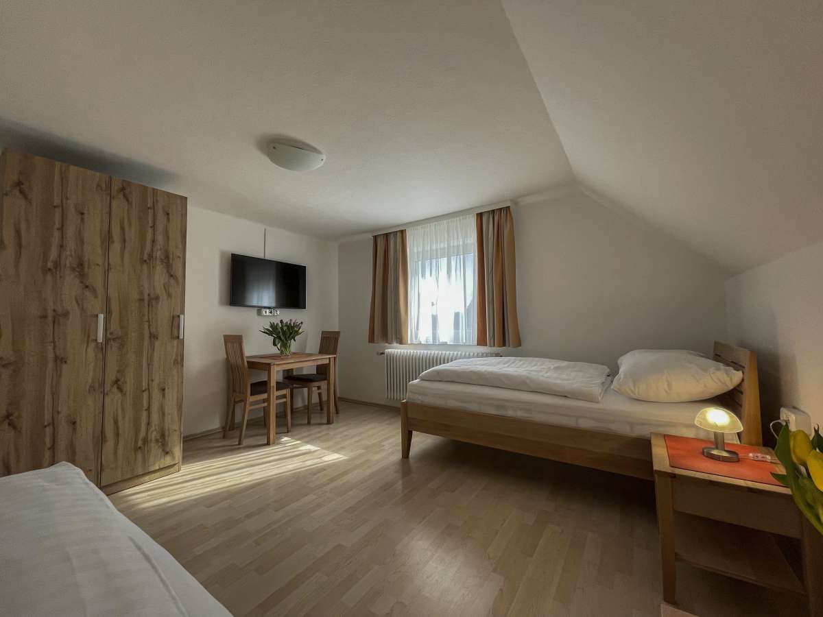 Pension Zu Hause auf Zeit GmbH in Wels 